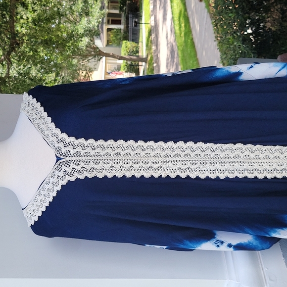 Tunic - Picture 4 of 4